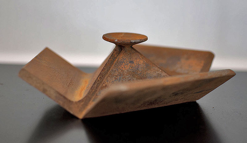 Candlestick (Κηροπήγιο) - Iron Works (Σιδήρου Έργα)