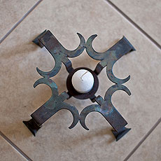 Table Candlestick (Επιτραπέζιο Κηροπήγιο) - Iron Works (Σιδήρου Έργα)